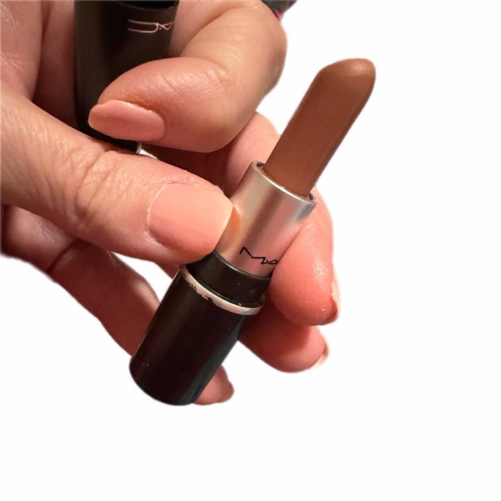 Boca MAC Cosmetics Mini  Lipstick - Picture 3 of 5